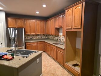 Kitchen Wood Cabinets