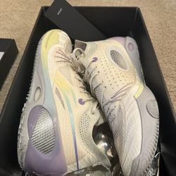 Way Of Wade 808 3 Ultra V2 Size 12