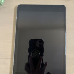 iPad Mini 4 Grey 