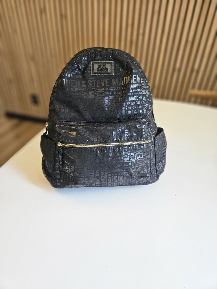 Backpack 🎒