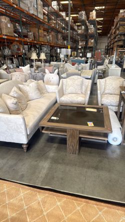 Sofa 2 chairs