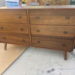 New Mid Century Dresser.  61x17x36H.  Free Delivery!