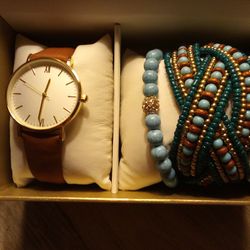 Unisex Watch And Bracelet Set -Nice Gift