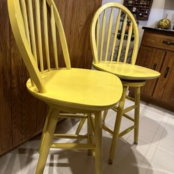 Tall Swivel Wooden Bar Stools 