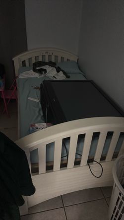 Twin bed