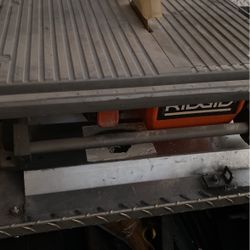 Tile Saw