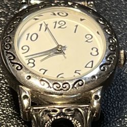 Women’s Watch Needs Battery 