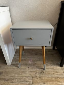 Night Stand / Side Table