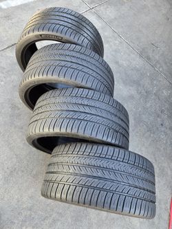 4. PCS OF TIRES. MICHELIN PILOT SPORT ALL SEASON 4. SIZE 275/30/20