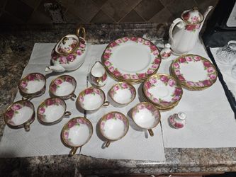 Royal Albert Old Country Roses China