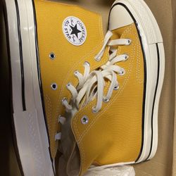 Women Converse 