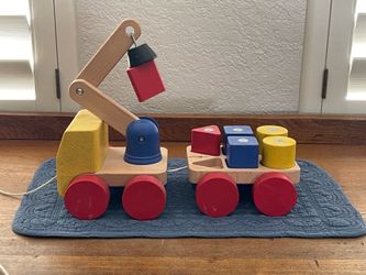 Ikea Wooden Pull Along Truck & Trailer with Magnetic Crane