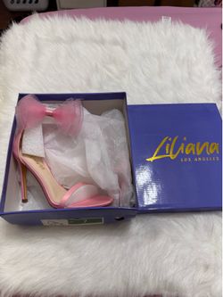 Pink heels size 7 super cute