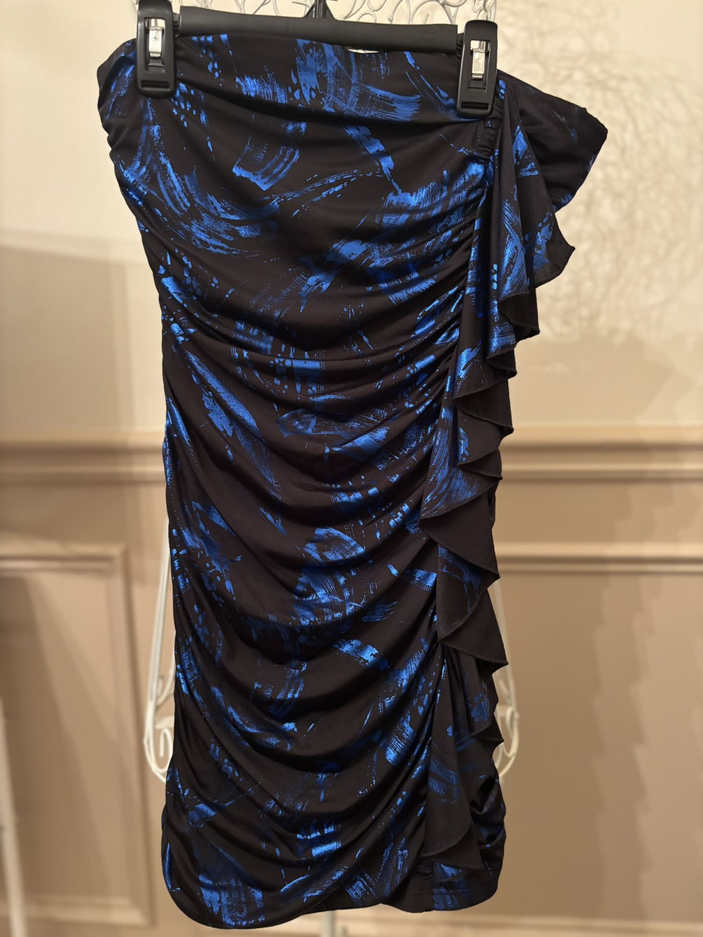 Elegant Black and Blue Ruched Dress