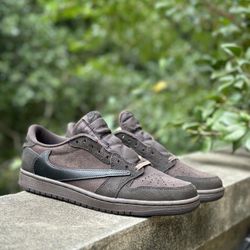 Travis Scott x Air Jordan 1 Retro Low OG SP 'Velvet Brown'