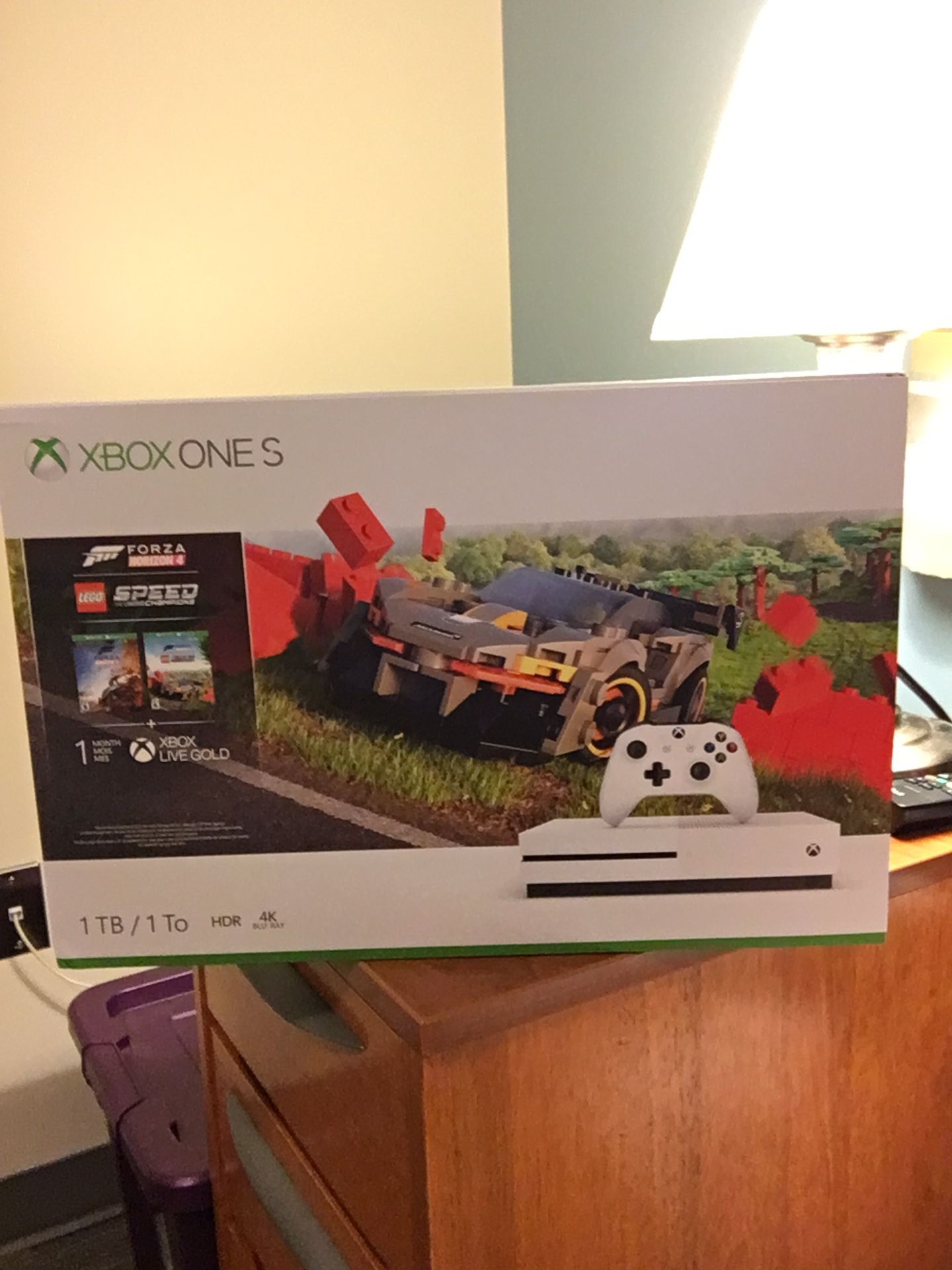 Xbox One S BRAND NEW 1 TB/HDR/4K Make an Offer
