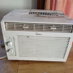 Window Ac Midea Brand 
