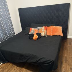 King Mattress And Headboard 