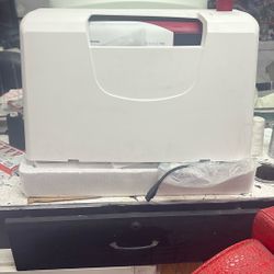 Brilliance 75Q Sewing Machine 