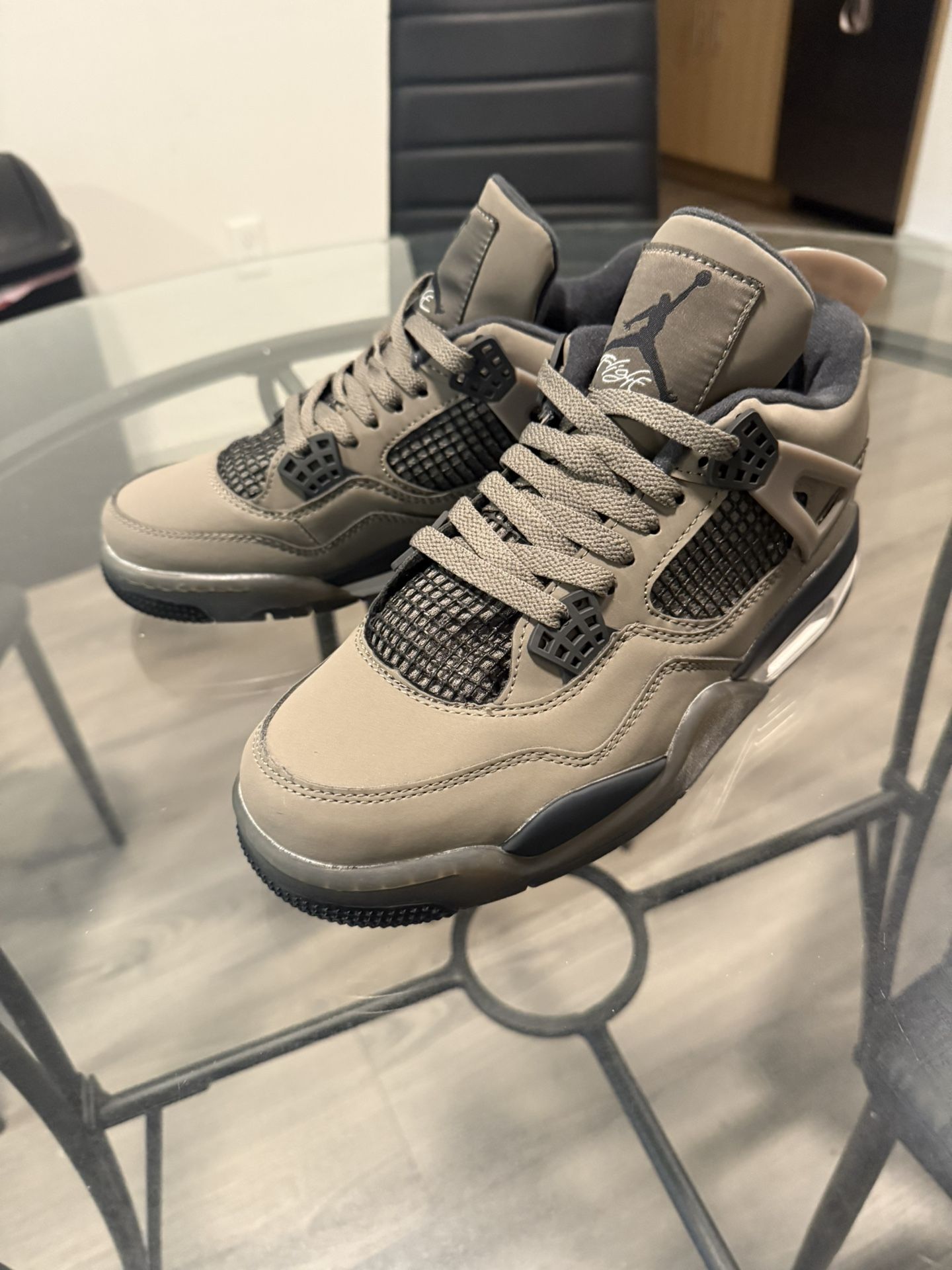 Air Jordan 4 Retro Cave Stone