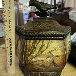 Vintage Basket Weave Lidded Box