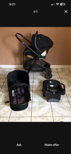 LIKE NEW EVENFLO PIVOT MODULAR TRAVEL SYSTEM STROLLER CAR SEAT AND BASSINET 3 IN 1