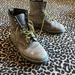 Dr. Martens Air Wair VINTAGE women’s 6 England 