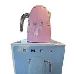 Pink Smeg Kettle 