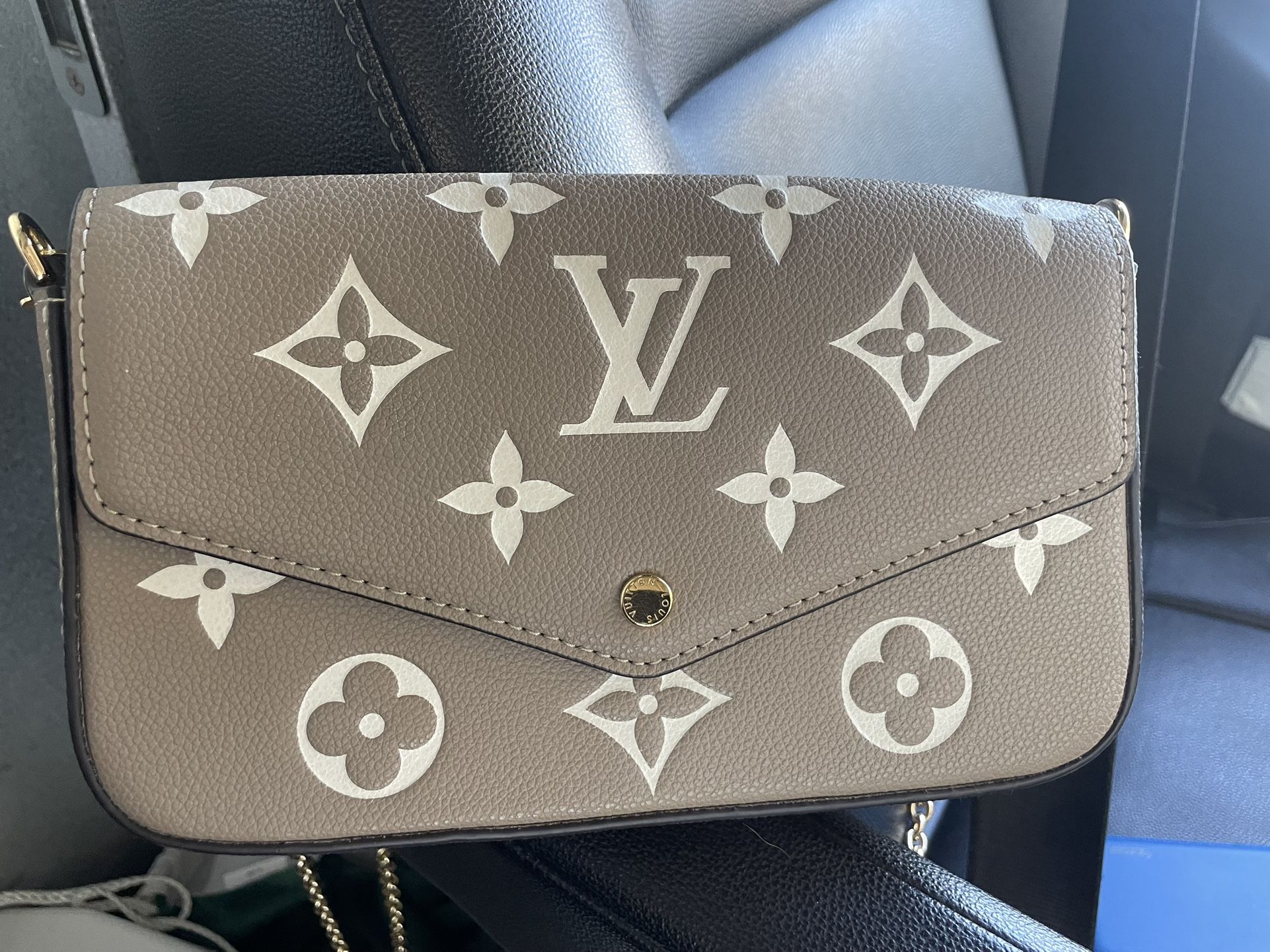 Louis Vuitton Dove/Cream
