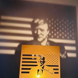 Trump Shadow Candle Holder, Home Decor Tabletop Decorative TeaLight Stand, Gold Metal