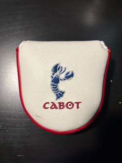 Dormie Workshop Cabot golf putter headcover
