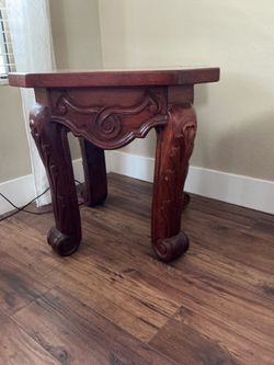 End table