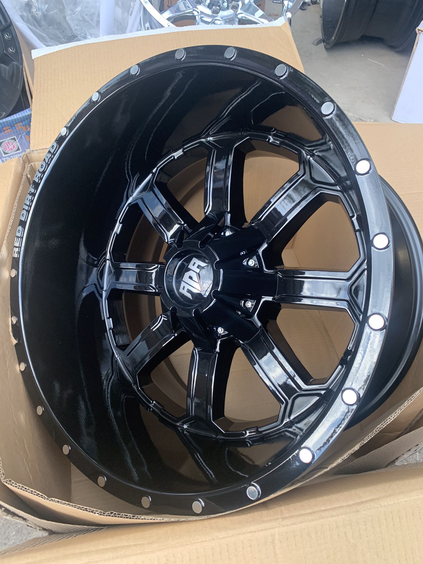 Brand new 20x12 Black RDR Rims 20” off road Wheels 20 Rines (Rims Only, No tires) available in any bolt pattern 5 , 6 , 8 lug ! F150 Super duty F250