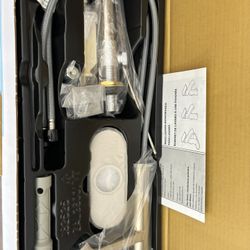 Moen Single Hole Faucet 