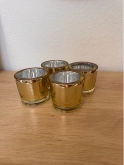 Gold votives