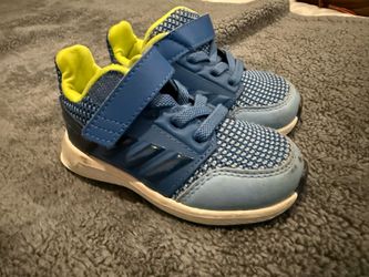 Toddler shoes