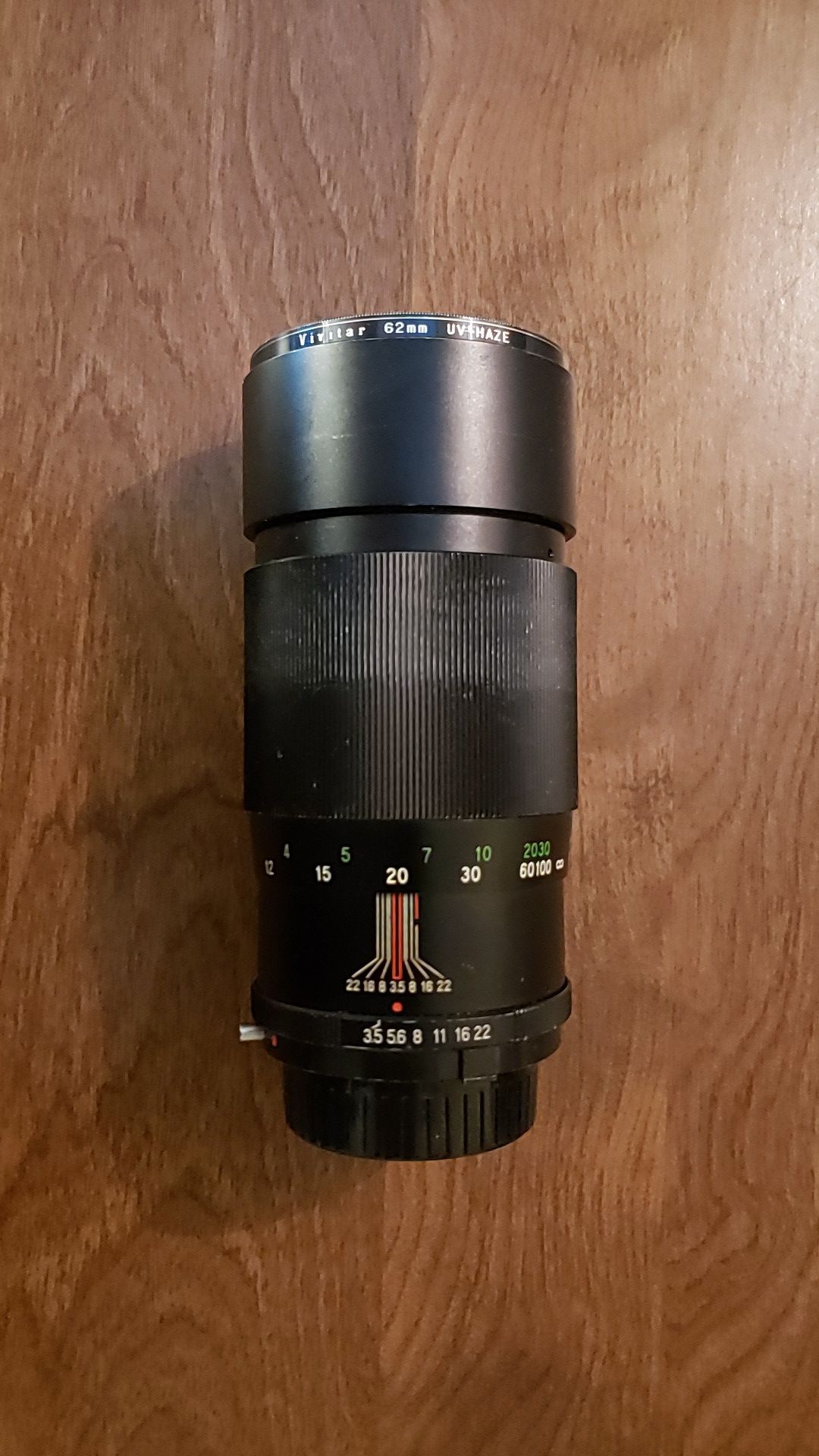 Vivitar Auto 200mm 1:3.5 Telephoto lens