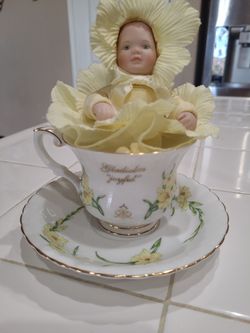 Collectable Tea Cup & Doll Ashton- Drake Galleries 1995