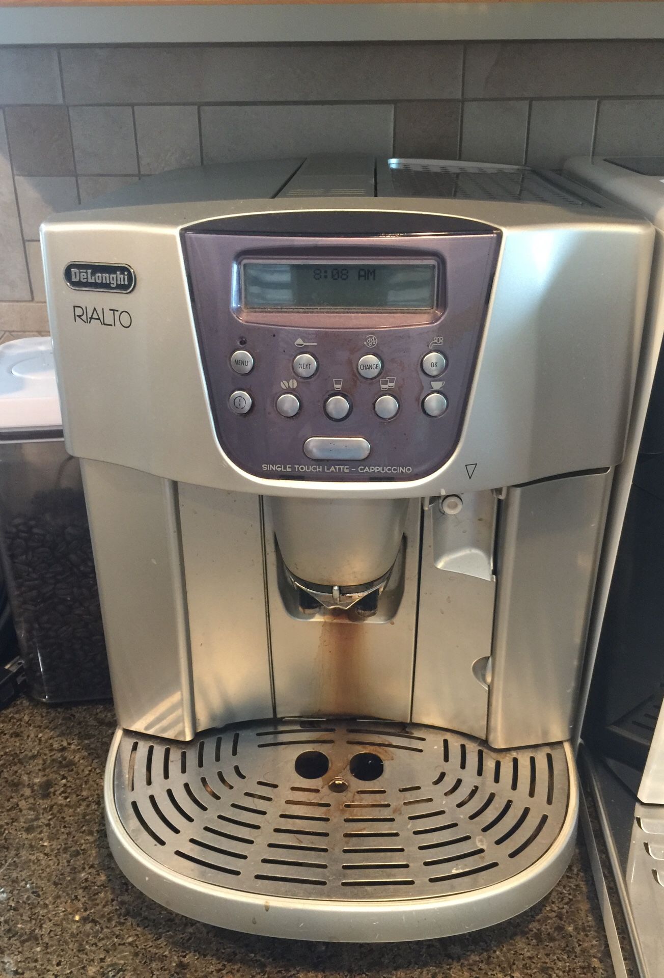 Delonghi ESAM 4500 Rialto Automatic Coffee Espresso and Cappuccino Maker