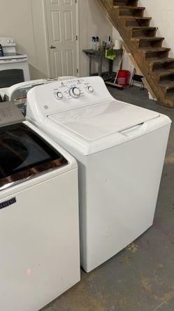 GE Top Load Washer – White, Knob Controls