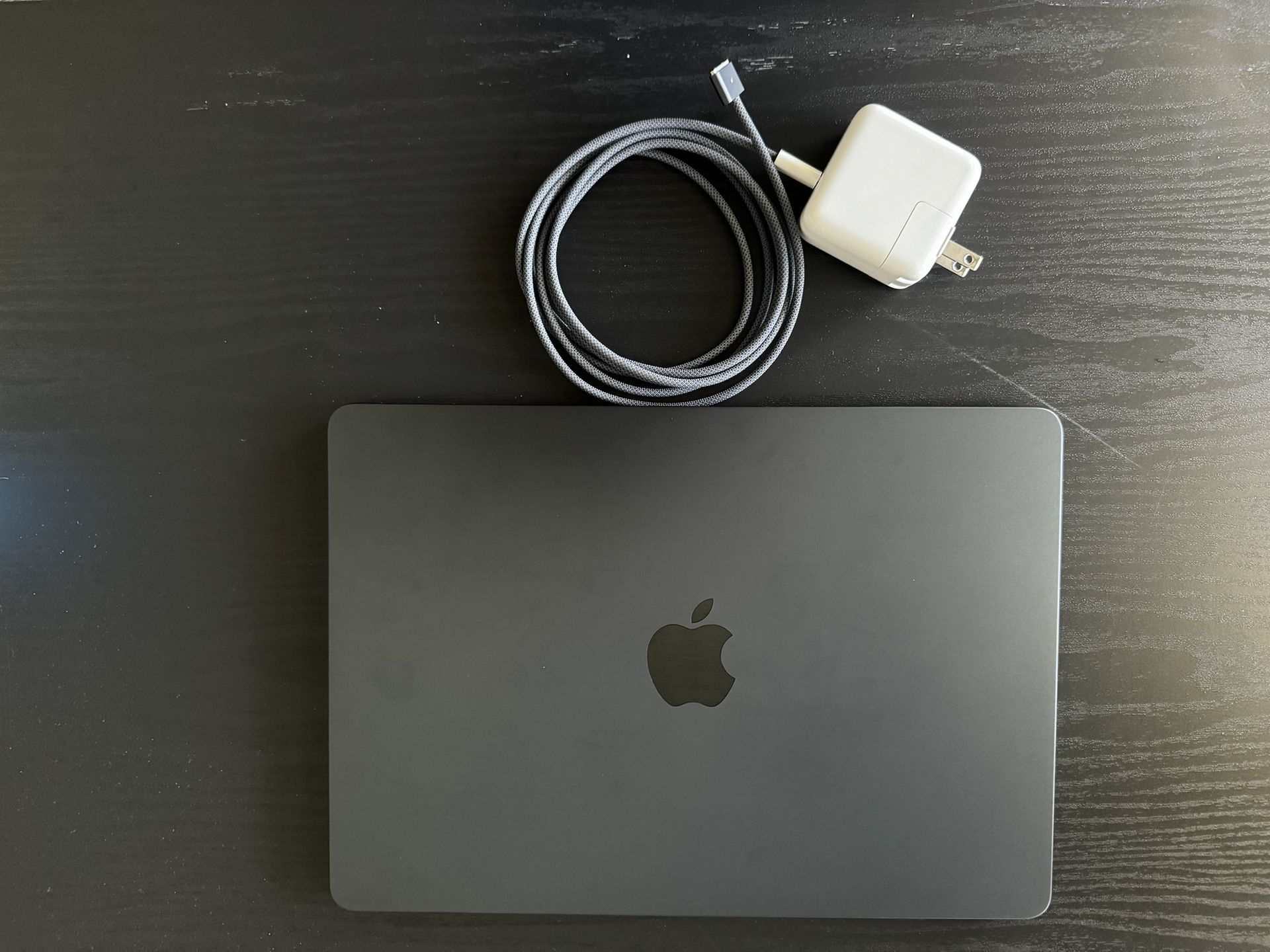 MacBook Air 13.6”