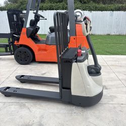 Pallet Jack 