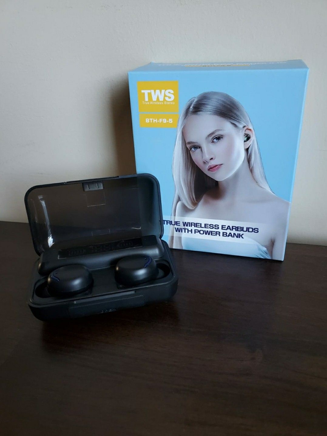 Wireless Bluetooth Earbuds