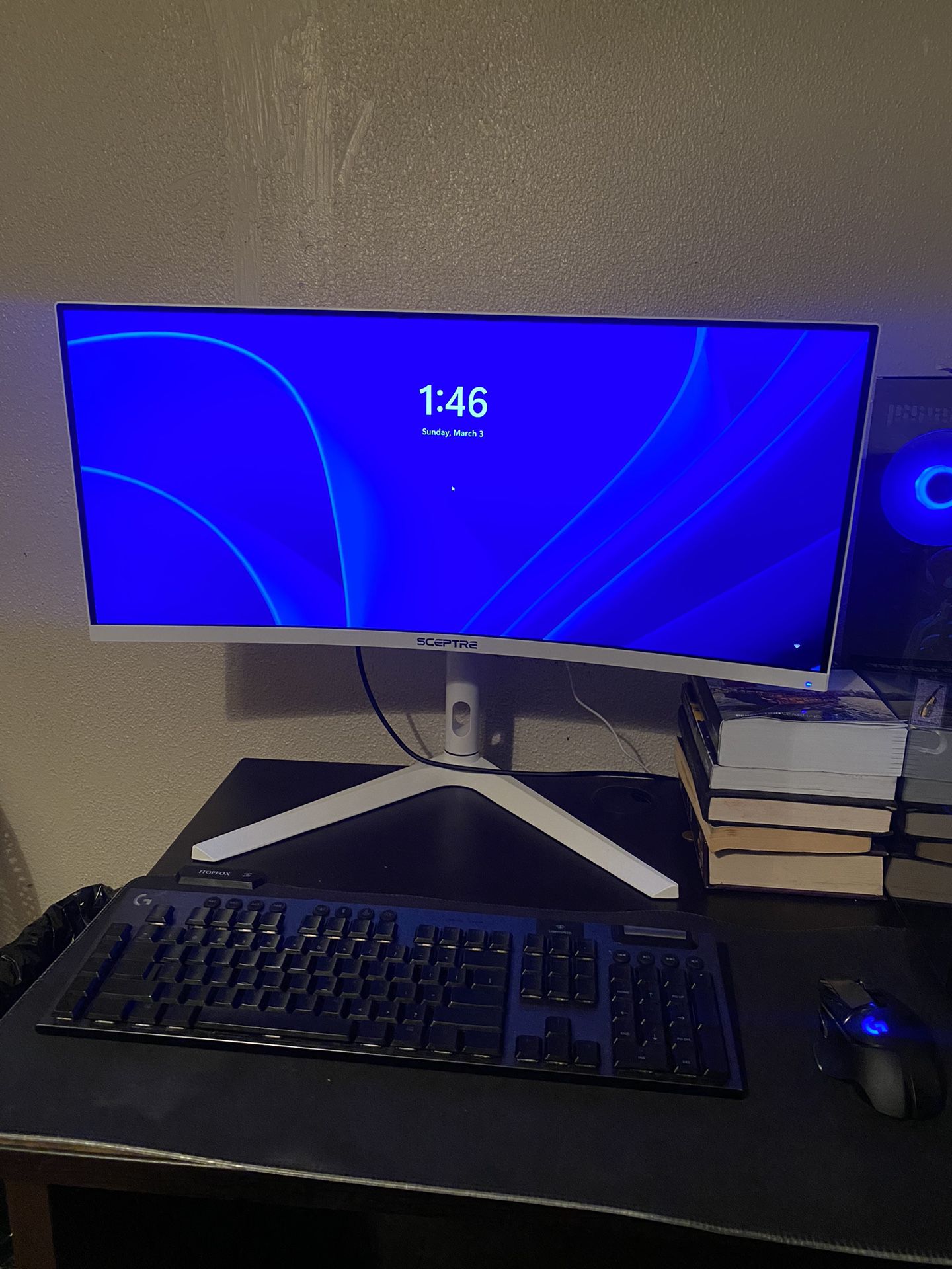 Acer Nitro XZ6 Series Curved Gaming Monitor 200Hz