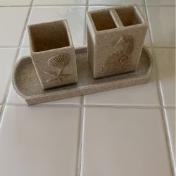 3 Piece Bathroom Accesories Set
