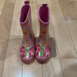 Toddler Size 6 Rainboots