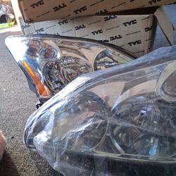 Headlights Lexus RX330 