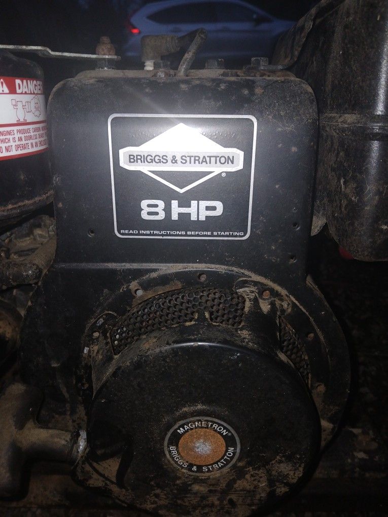 8 Hp Briggs Generator 4500w