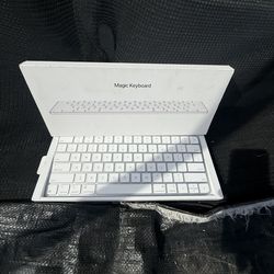 Apple wireless keyboard