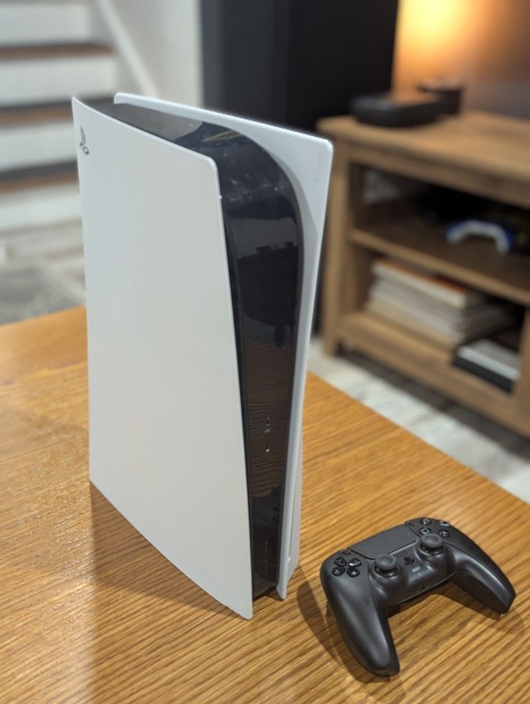 PS5 Disc Edition Console + 18 Games